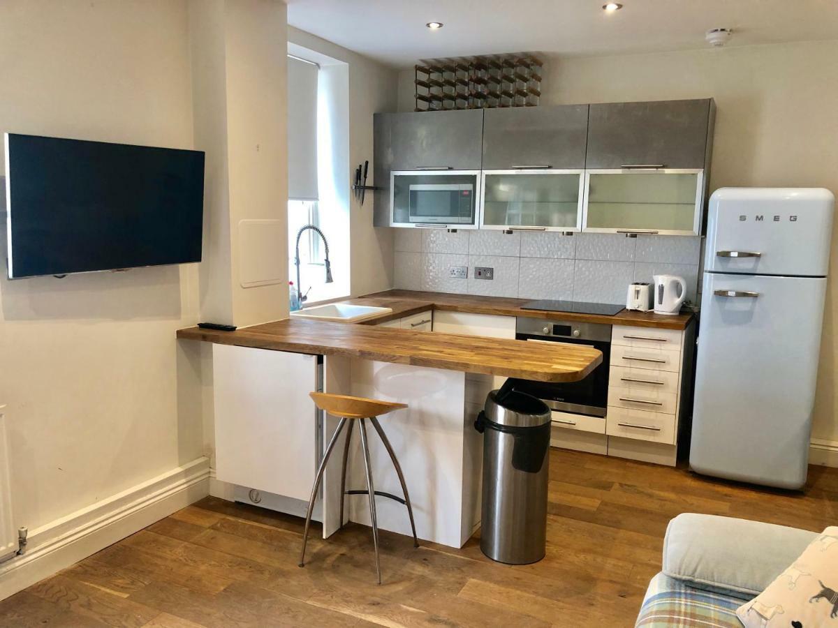 Stylish Apartment In Victoria London Exterior photo